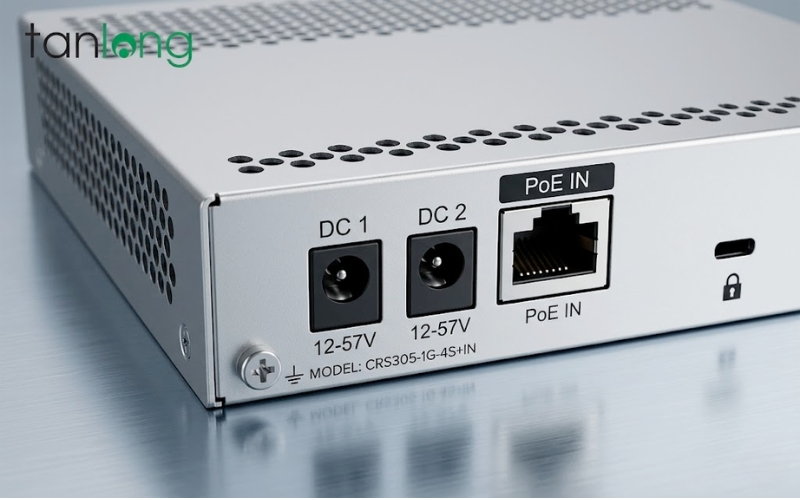 Hệ thống nguồn dự phòng Triple-Redundancy trên Switch MikroTik CRS305-1G-4S+IN