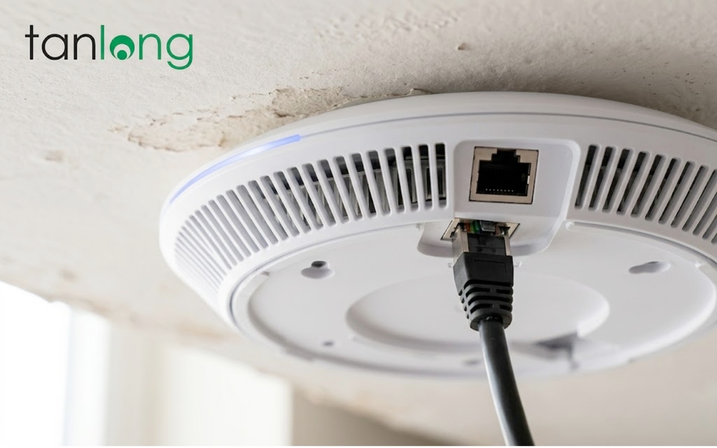 Review Unifi U7 Pro tản nhiệt